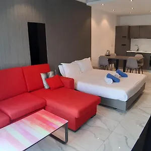 https://hub-apartments.hotelssaintjulians.com