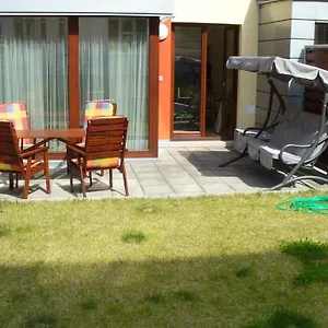  Apartament Garden With Garage In
