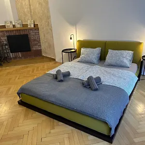  Apartament Nerudova