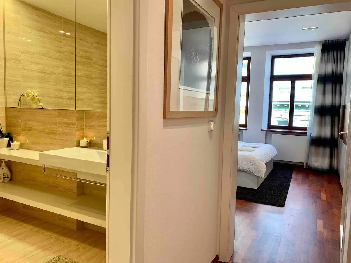 Luxury Apartment In The Center Of Praga
