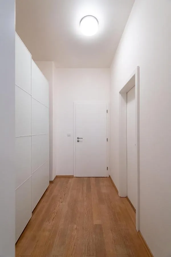 Luxury Apartment In The Center Of Praga 0*,